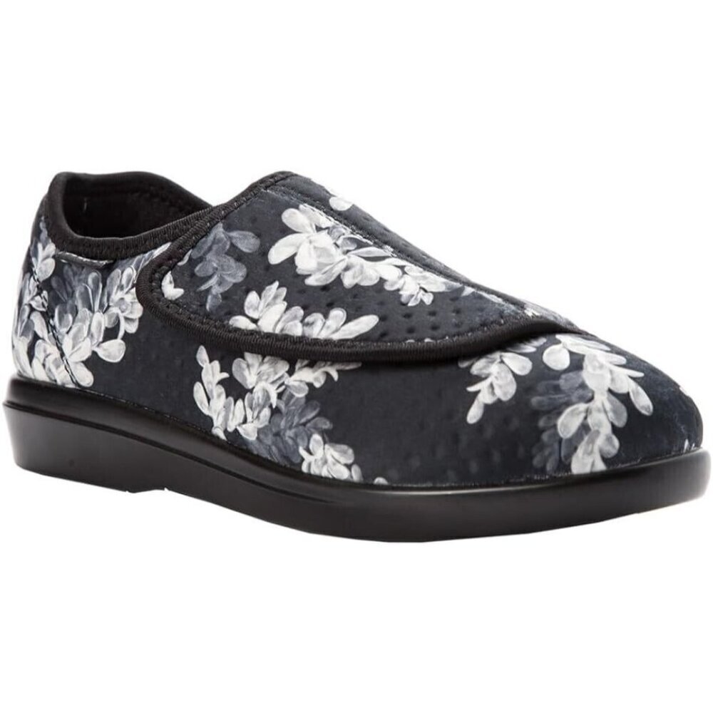 Propet Womens 7 M Foot Slip‎ On Easy Fasten Shoe Black NEW Comfort